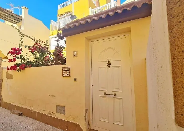 Apartment Mar Azul Primera Linea De Mar, Casa Privada Con Patio Y Solarium 