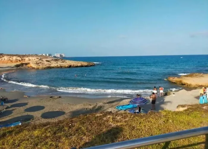 Apartamento En primera línea de mar, casa,patio solarium La Bugamvulla *