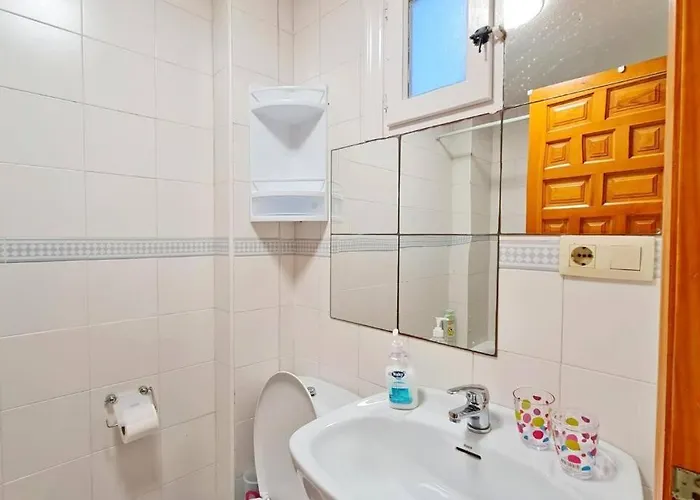 En primera línea de mar, casa,patio solarium La Bugamvulla Torrevieja