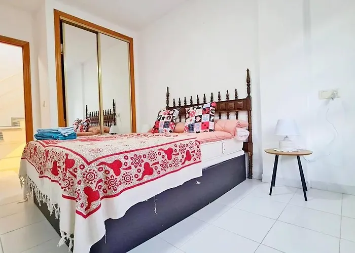 Daire Mar Azul Primera Linea De Mar, Casa Privada Con Patio Y Solarium 